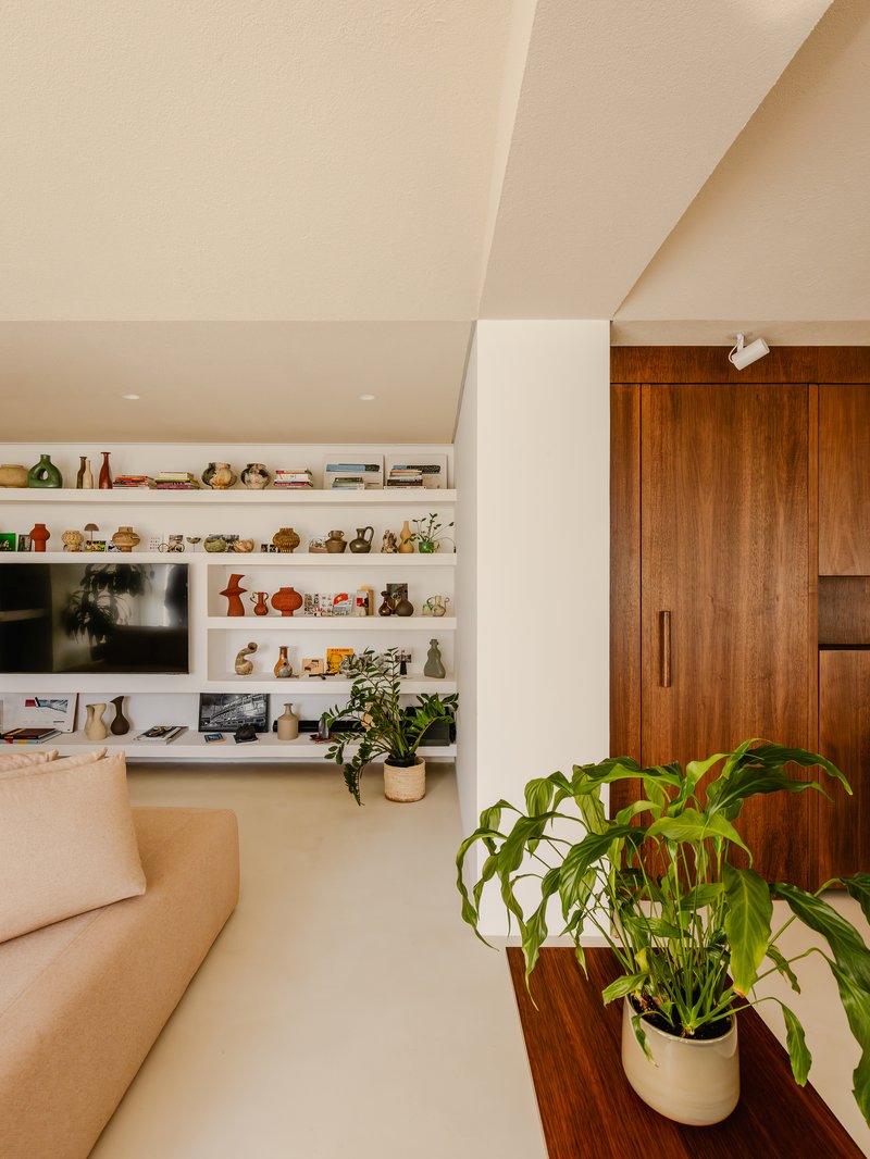 Apartamento Miguel Tostes / BARRA Arquitetos - Imagem 31 de 36