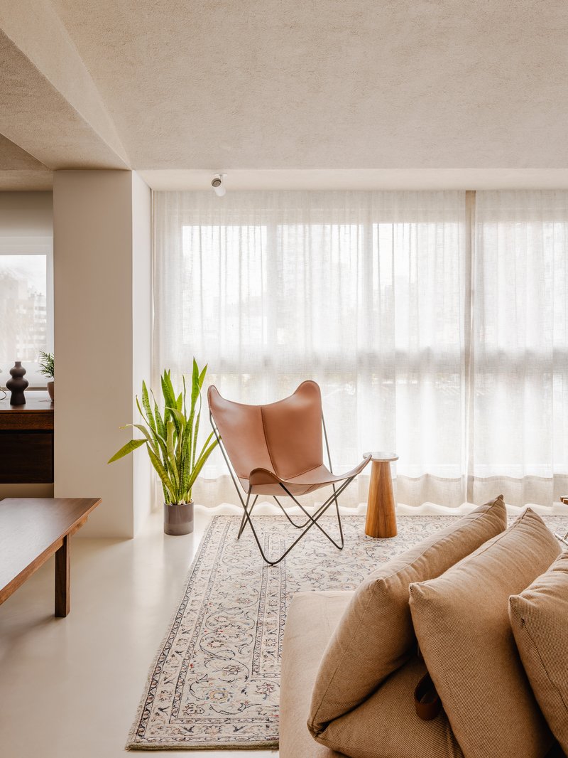 Apartamento Miguel Tostes / BARRA Arquitetos - Imagem 5 de 36