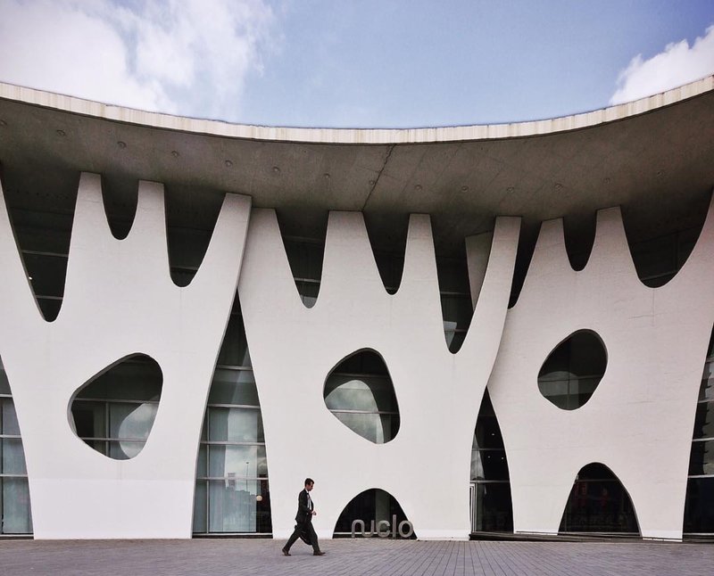 Barcelona Architecture City Guide: 30 Buildings and Places from Gaudí to Today - Image 30 of 34