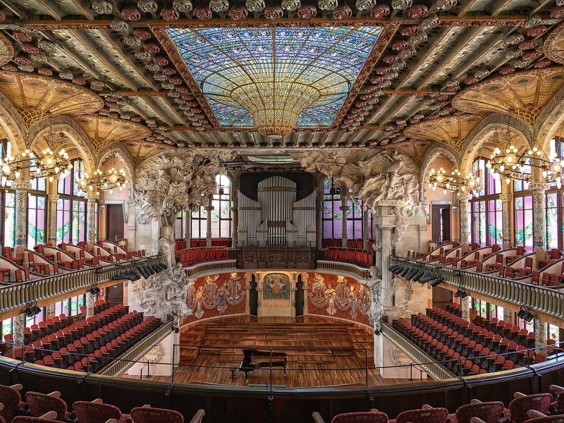 Barcelona Architecture City Guide: 30 Buildings and Places from Gaudí to Today - Image 32 of 34
