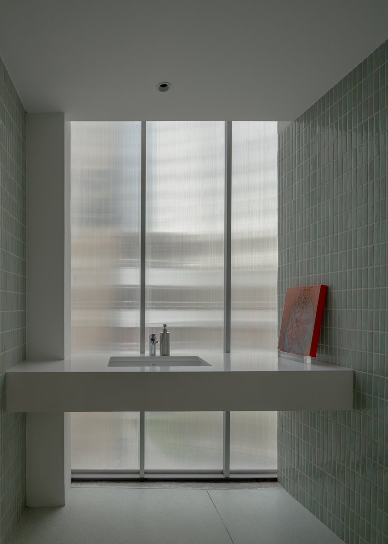 Galeria Nova Contemporary / Skarn Chaiyawat - Imagem 18 de 29