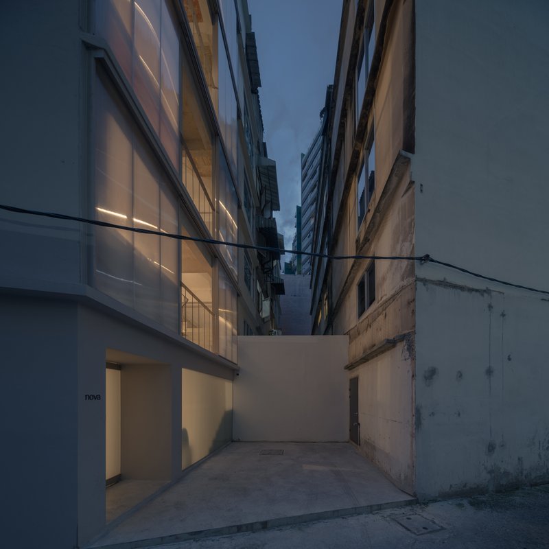 Galeria Nova Contemporary / Skarn Chaiyawat - Imagem 22 de 29