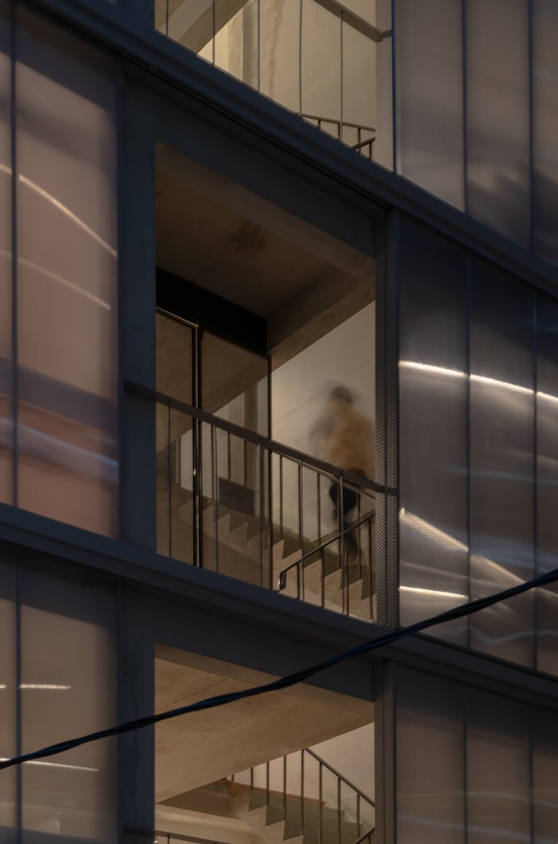 Galeria Nova Contemporary / Skarn Chaiyawat - Fotografia de Interiores, Vidro