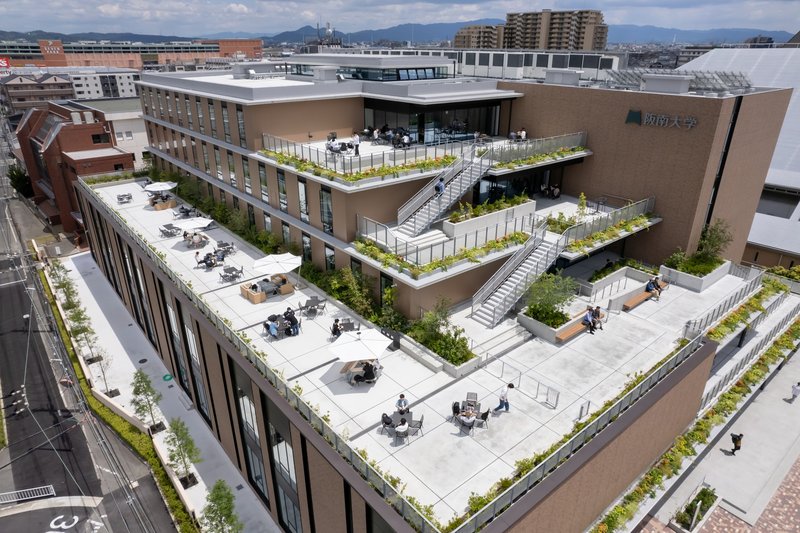 Hannan University Building 4 / Nikken Sekkei - Exterior Photography