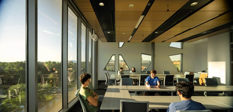 University of Florida - Malachowsky Hall for Data Science and Information Technology / Bohlin Cywinksi Jackson - Interior Photography, Kitchen, Glass, Chair