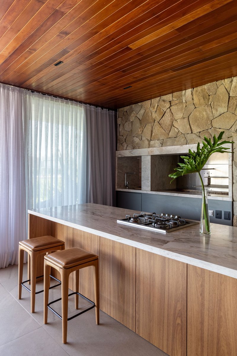 Casa Ilhas / RMK Arquitetura + Galeria 733 - Fotografia de Interiores, Cozinha, Bancada, Madeira, Iluminação